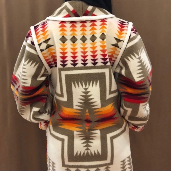 Pendleton Blanket Reversible Wool Coat - Native American Design - Picture 3 of 6
